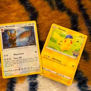 Pokémon holo pikachu and noctowl card